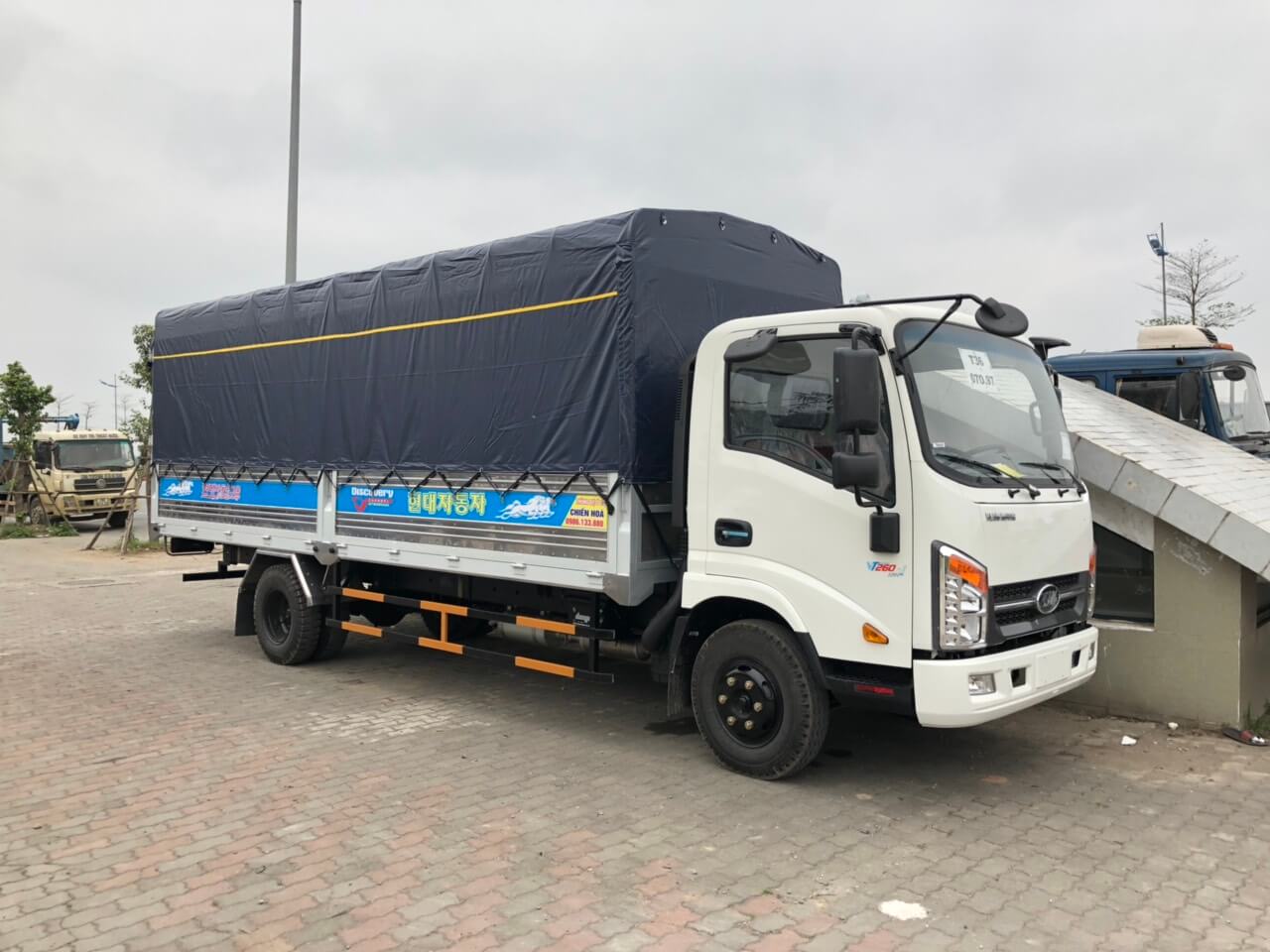 Xe tải 3.5 tấn phủ bạt của TTL logistics