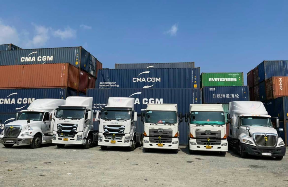 TTL-CONTAINER-TRUCKING-FLEET